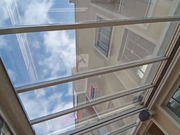 Instalação de película espelhada em Guarulhos