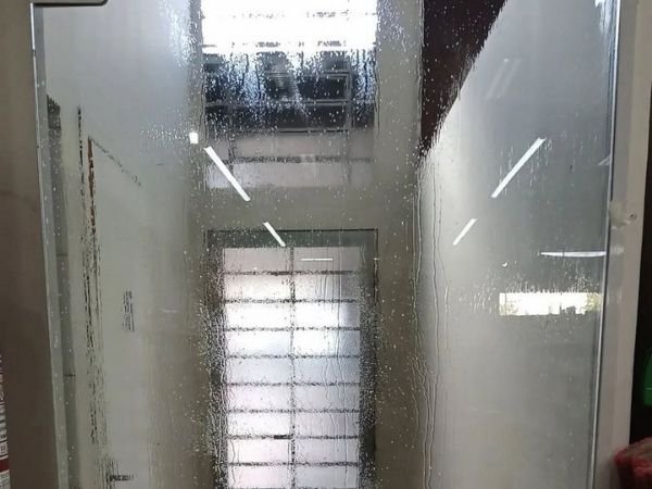 Película de Proteção Solar para Janelas em Jardim das Oliveiras Guarulhos Película de Proteção Solar para Janelas em Jardim das Oliveiras Guarulhos