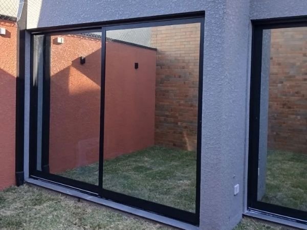Película de Proteção Solar para Janelas em Vila Galvão Guarulhos Película de Proteção Solar para Janelas em Vila Galvão Guarulhos